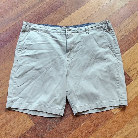 Nautica "The Deck Short - Classic Fit" Flat Front Shorts Size 40W - Picture 2 of 16